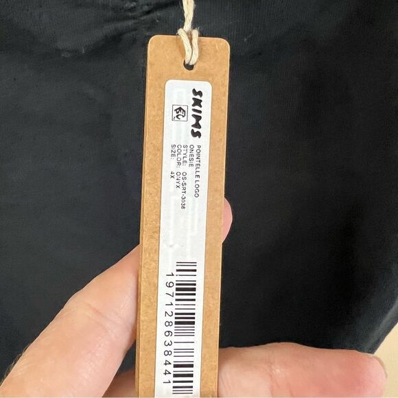 NWT SKIMS Pointelle Logo Womens Romper Size 4X Coquette - Picture 6 of 7